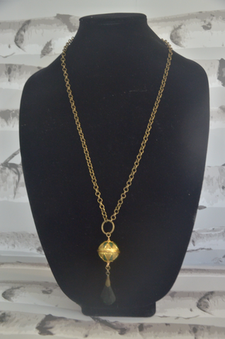 Gold Chained Necklace with Pendant