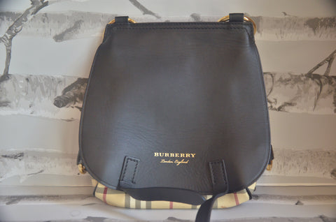 Burberry - Bookbag Purse - Burberry print
